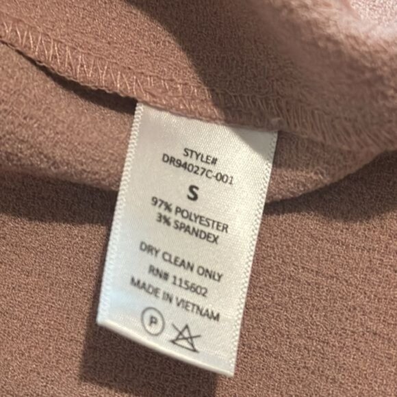 Lush Womens Short Sleeve V-Neck Shift Dress Small Blush Pink - Picture 6 of 10